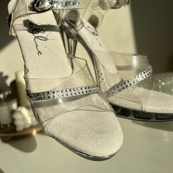 Clear heels - Picture 2 of 5